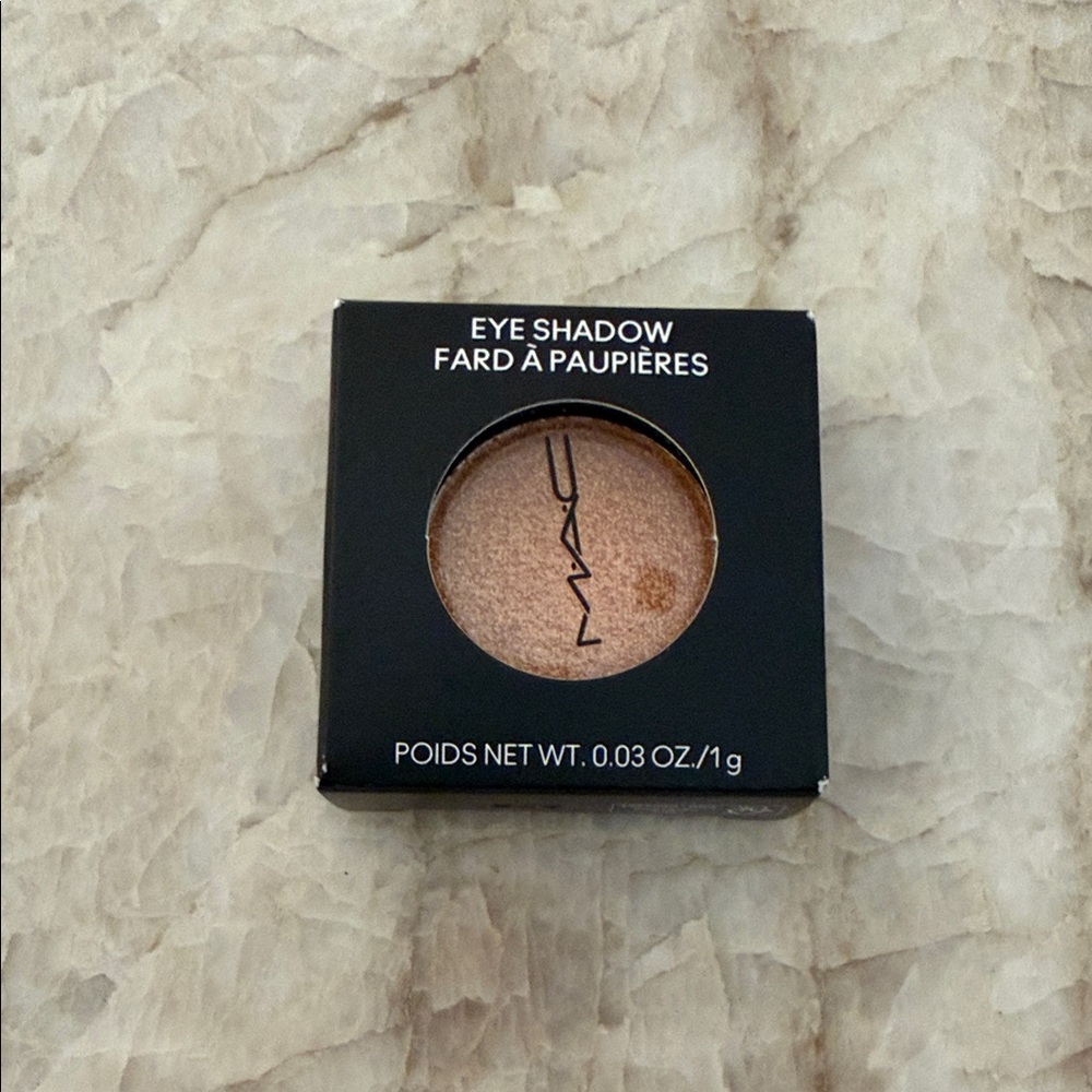 MAC Cosmetics Shimmering Bronze Eyeshadow- Oh So Gilty NIB